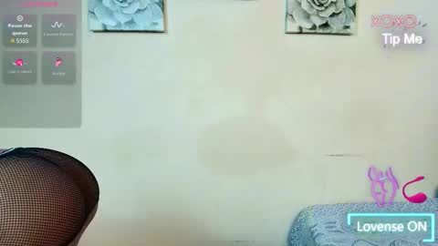 Victoria online show from September 27, 2:49 am