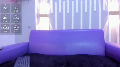 Victoria online show from December 17, 9:16 pm