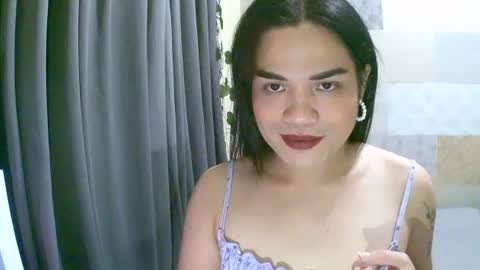 Snapshot of victoria_browen chatting on December 10, 12:16 pm victoria online show from December 10, 12:16 pm