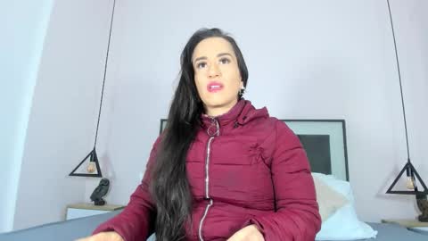 valentina online show from November 8, 11:32 am