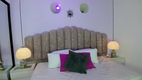 valentina online show from February 14, 12:02 pm