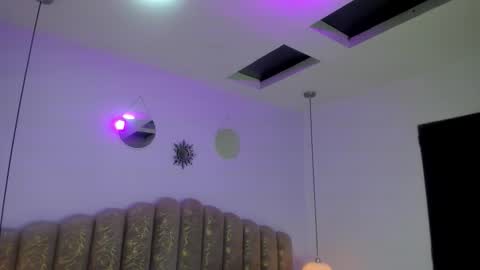 valentina online show from February 20, 12:05 pm