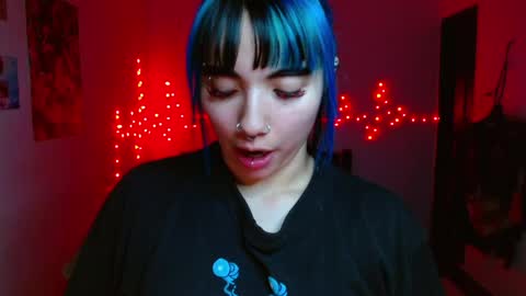 Snapshot of victoria_goddes chatting on May 23, 6:40 am victoria online show from May 23, 6:40 am