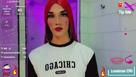 Victoria online show from November 19, 7:25 pm