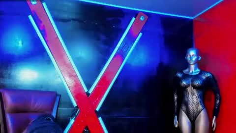 Victoria online show from June 27, 11:48 am