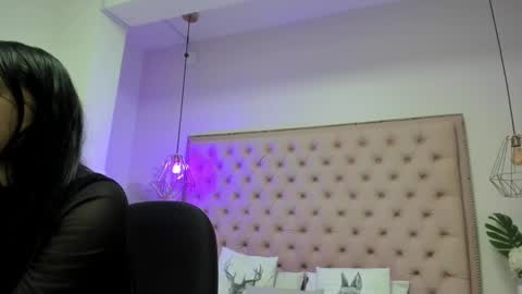 Snapshot of victoria_kitt chatting on September 14, 7:13 pm victoria_kitt online show from September 14, 7:13 pm