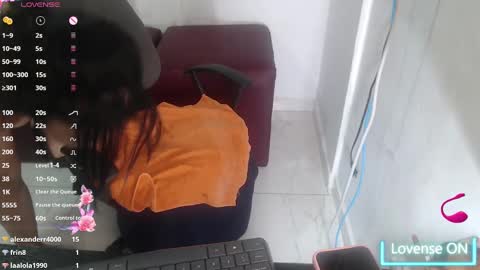 Snapshot of victoria_milf06 chatting on January 27, 11:43 am victoria online show from January 27, 11:43 am