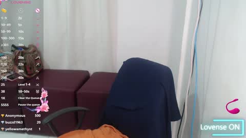 Snapshot of victoria_milf06 chatting on February 11, 10:48 am victoria online show from February 11, 10:48 am