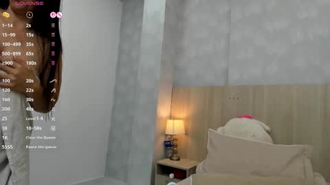 victoria_pachon online show from January 14, 7:25 am