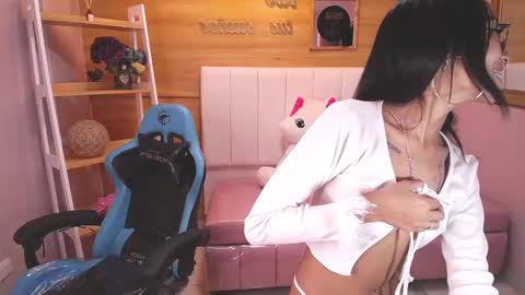 Snapshot of victoria_ricci_a chatting on January 29, 7:22 pm Victoria online show from January 29, 7:22 pm