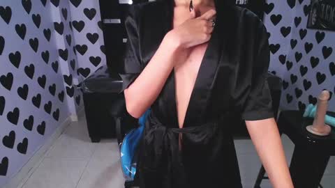 Snapshot of victoria_ricci_a chatting on February 22, 9:15 pm Victoria online show from February 22, 9:15 pm