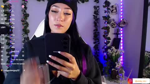 Snapshot of victoria_ricci_a chatting on September 19, 5:02 pm Victoria online show from September 19, 5:02 pm