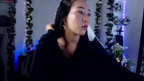 Snapshot of victoria_ricci_a chatting on October 7, 3:47 am Victoria online show from October 7, 3:47 am