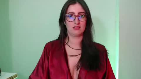 Victoria online show from December 6, 8:18 pm