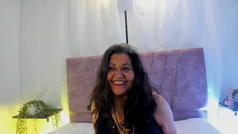 victoriaa_anderson_ online show from March 6, 1:18 pm