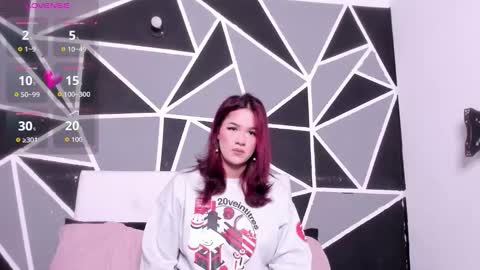 Victoria Zans  online show from October 11, 10:25 am