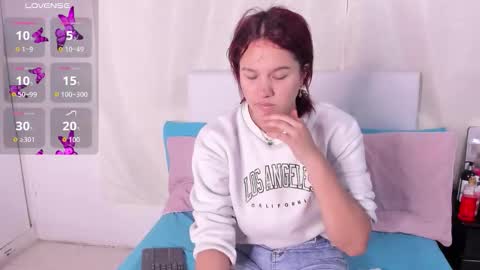 Victoria Zans  online show from November 23, 6:35 am