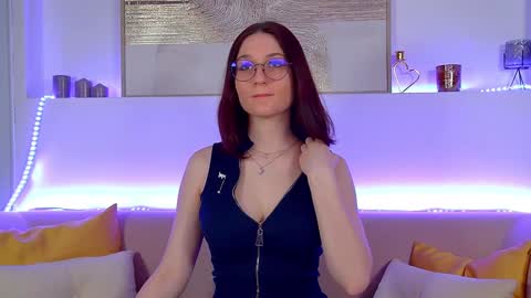 Victoria online show from February 5, 7:10 pm