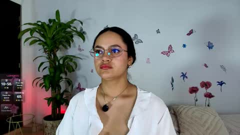 Snapshot of victoriablack_ chatting on June 6, 9:58 am Victoria online show from June 6, 9:58 am