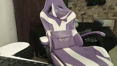 Victoria Cox online show from September 29, 9:03 am