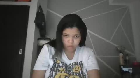 Snapshot of victoriadior1 chatting on March 21, 9:40 pm victoriadior1 online show from March 21, 9:40 pm