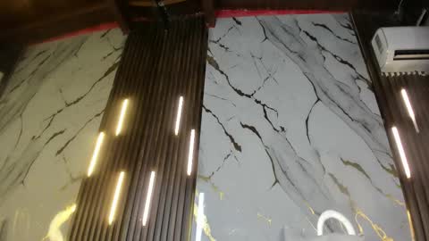 Victoria  online show from January 11, 8:03 pm