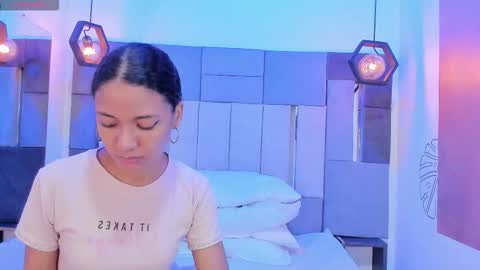 Victoria  online show from February 2, 8:07 pm