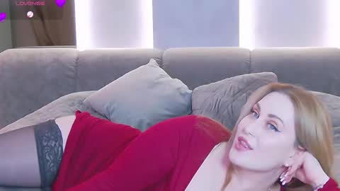 Miss V online show from February 23, 8:33 pm