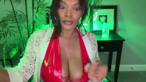 Victoria online show from February 12, 8:18 pm