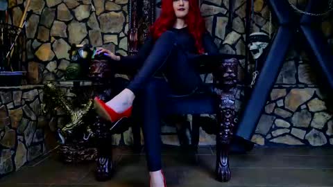 Victoria Heller online show from October 10, 4:44 am