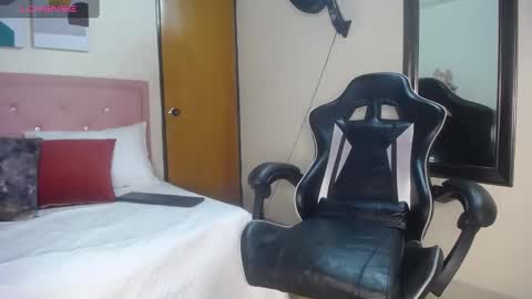 victoriamil1 online show from February 3, 8:24 pm