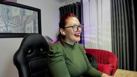 victoriapaker online show from February 12, 11:16 am