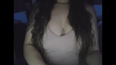 victoriaskyee online show from May 10, 5:56 am