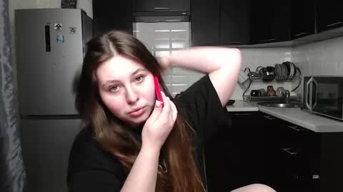 Snapshot of victoriassecrets_ chatting on December 6, 12:38 pm victoriassecrets_ online show from December 6, 12:38 pm