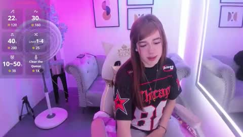 Snapshot of victoriia_doll chatting on February 26, 12:37 pm Victoria. online show from February 26, 12:37 pm