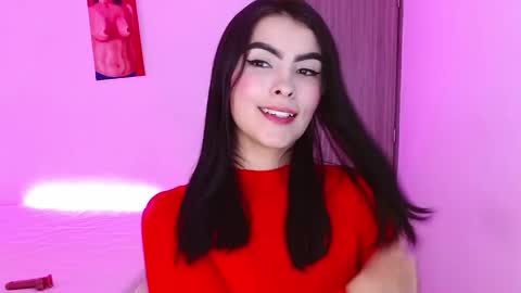 Snapshot of victoriia_henao_ chatting on September 13, 4:01 am victoriia_henao_ online show from September 13, 4:01 am