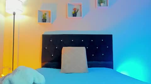 Snapshot of victoriia_rose_ chatting on February 4, 3:34 am victoriia_rose_ online show from February 4, 3:34 am