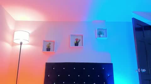 Snapshot of victoriia_rose_ chatting on February 9, 3:32 am victoriia_rose_ online show from February 9, 3:32 am