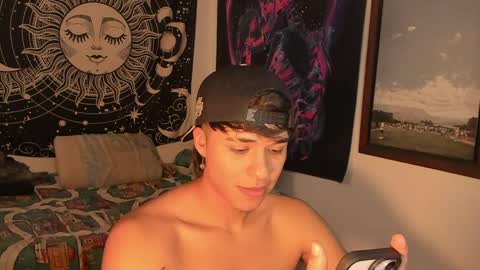 Victorino Jhonson online show from December 3, 5:23 pm