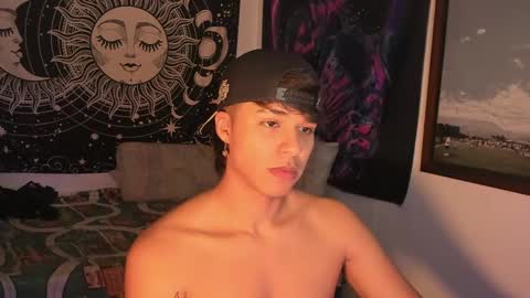 Victorino Jhonson online show from December 4, 4:54 am