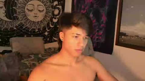 Victorino Jhonson online show from December 5, 3:39 pm