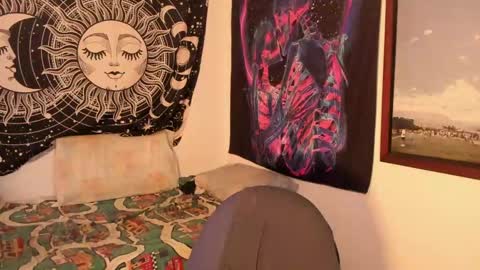 Victorino Jhonson online show from December 16, 6:16 pm