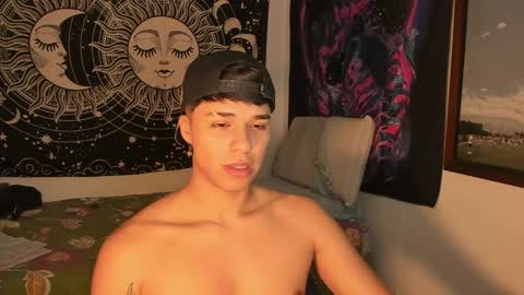 Victorino Jhonson online show from December 29, 8:15 pm