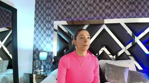 victtoria lee online show from February 26, 12:16 am