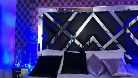 victtoria lee online show from February 28, 7:04 pm