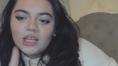 viennavisabelle online show from February 11, 7:02 am