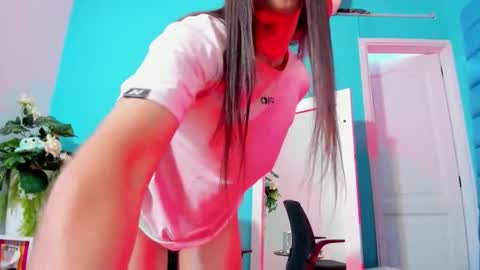 viictoriiasaenz online show from February 27, 5:51 am