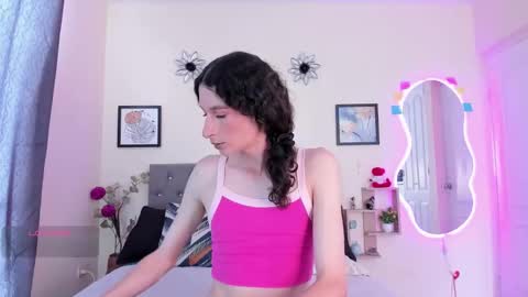 Violet online show from November 2, 2:41 pm