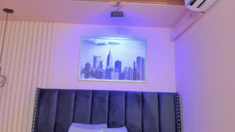 Viiolett online show from March 11, 8:31 pm