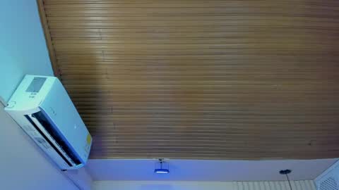 Viiolett online show from October 5, 8:18 pm